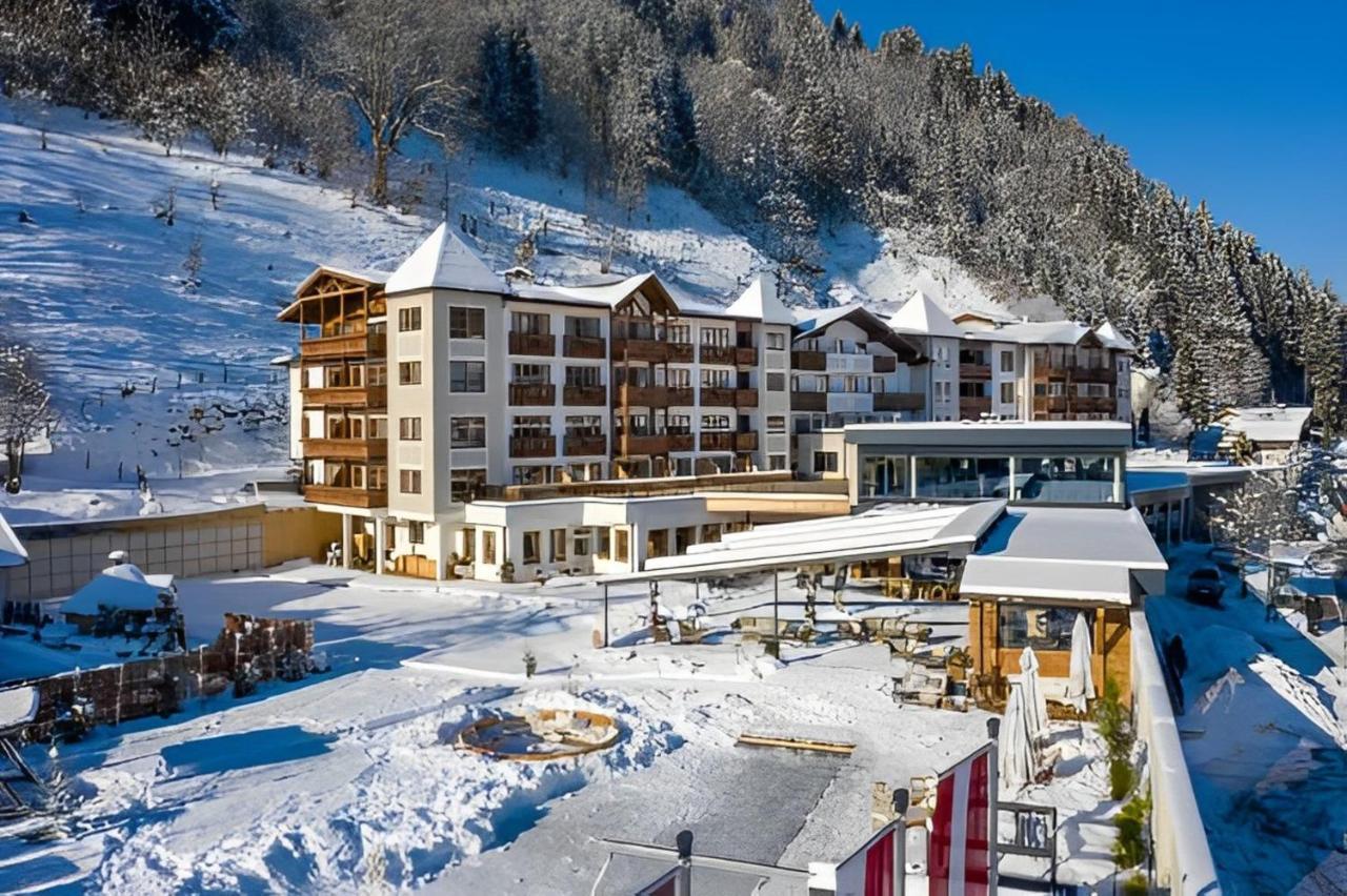 Superior Sport Und Familienresort Alpenblick Zell am See Exteriér fotografie